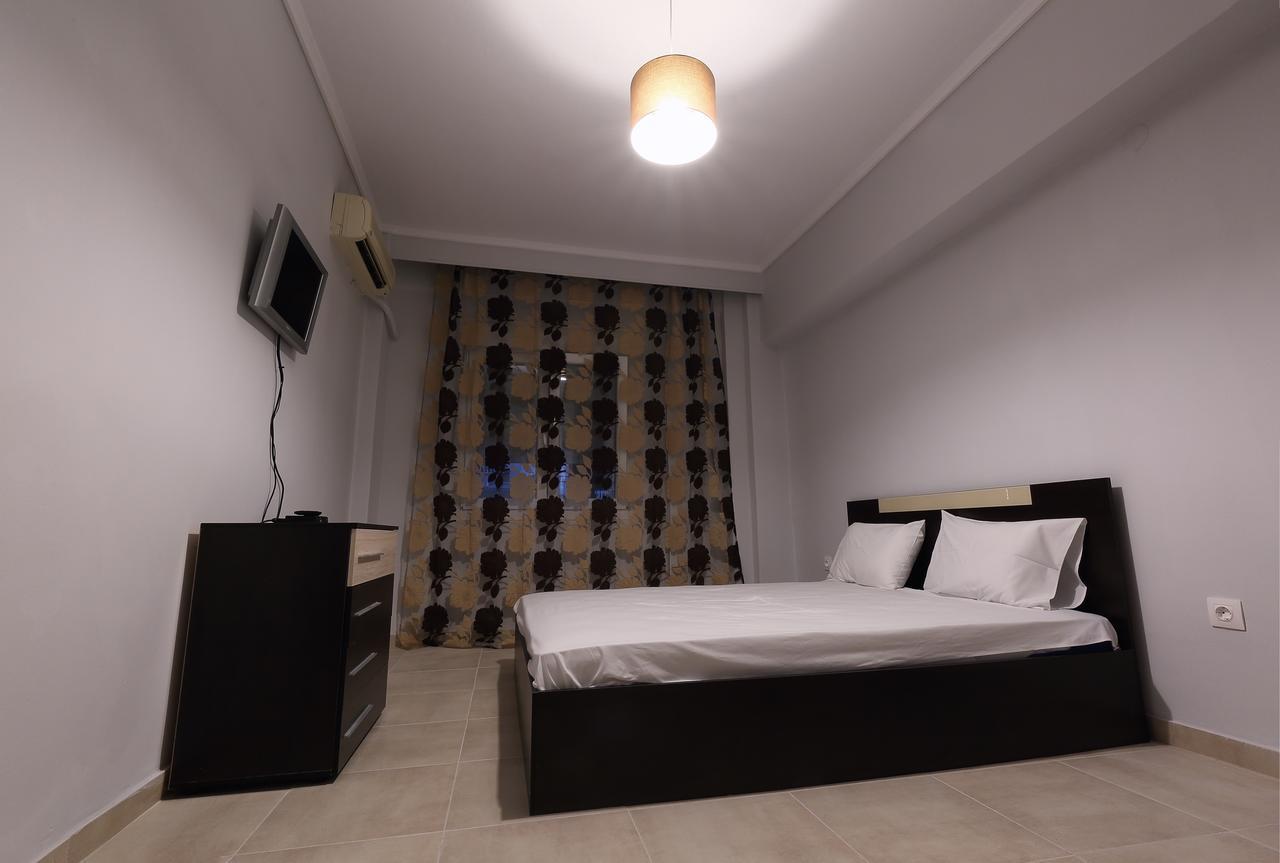 Dimitris House 4 *